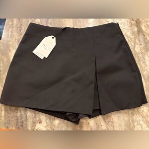 English Factory Elegant Black Skort